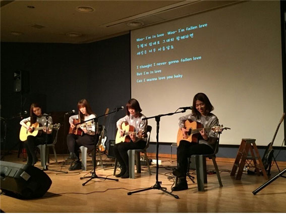 약학대학 동아리 ETC (Ewha Tongguitar Club)