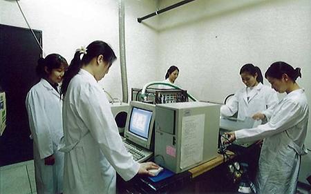 2001년 대학원 무기화학 실험실 (안병태 교수)